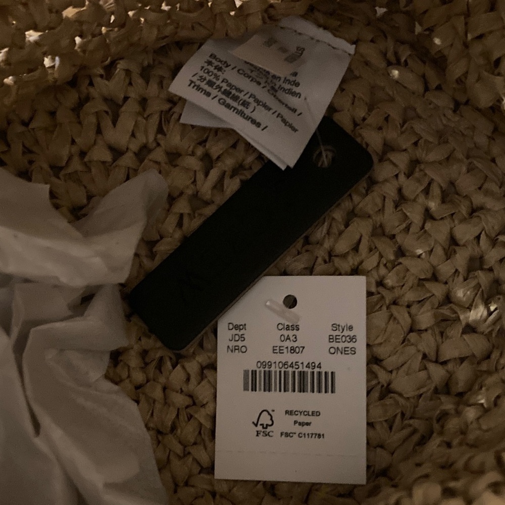 JCrew large woven sling bag - Picture 4 of 5